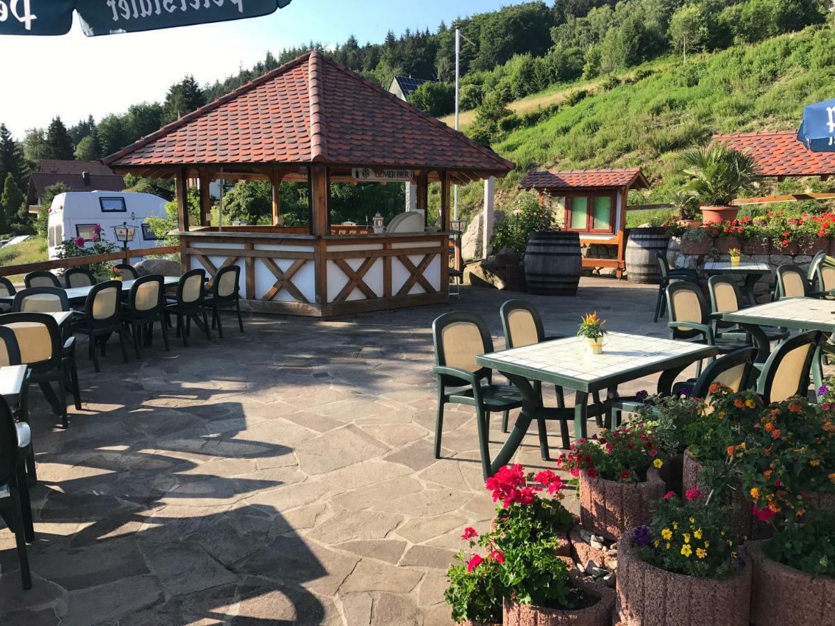 Hotel-Berggasthof Schwarzwaldperle Sasbachwalden Exterior photo